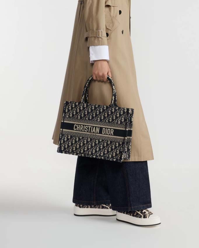 g_01hUd018svcbfeft3ccvqwz_g9hfyp.jpg?type=e1920_std