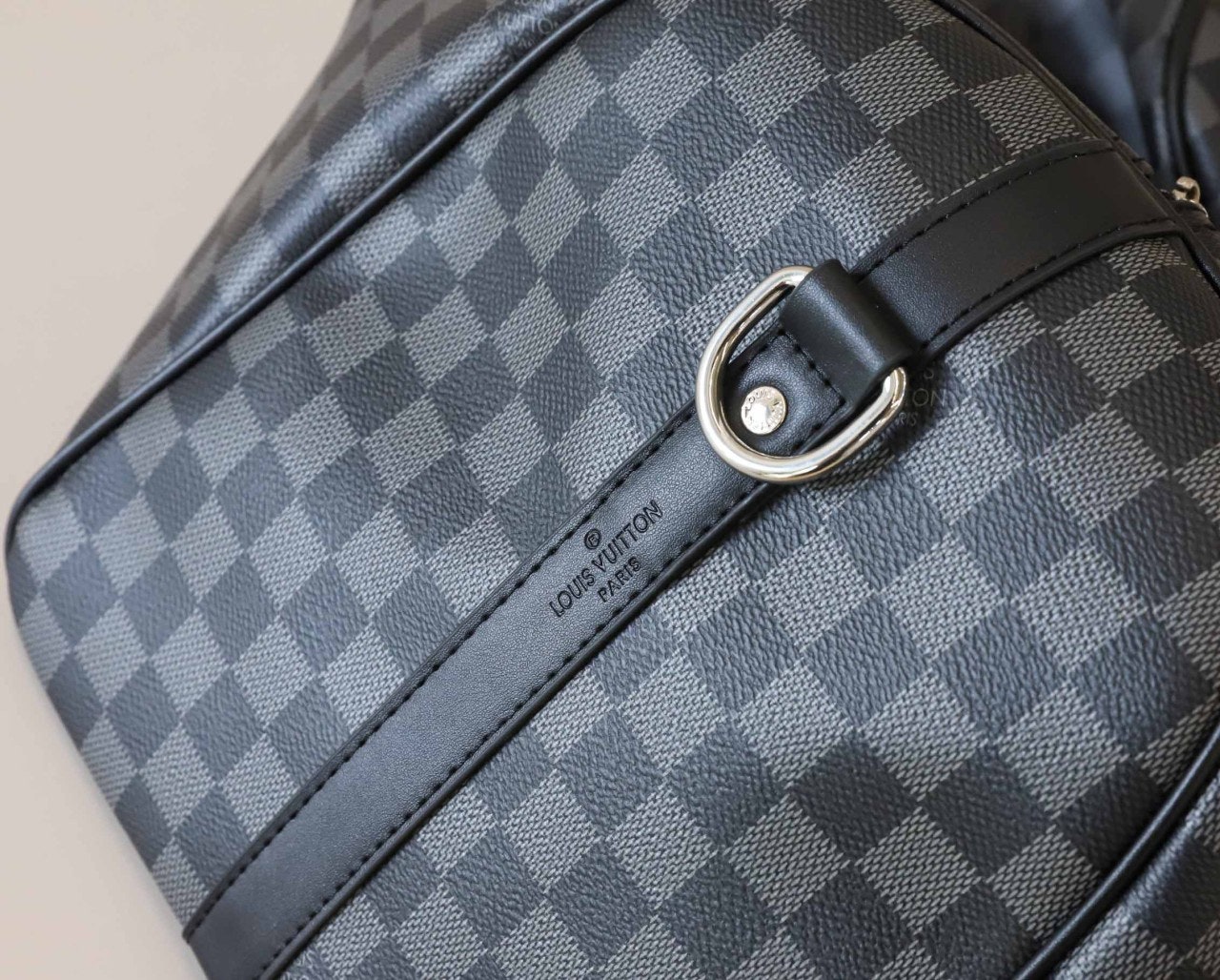 6_b11Ud018svc15os0x930nw4a_g9hfyp.jpg?type=e1920_std