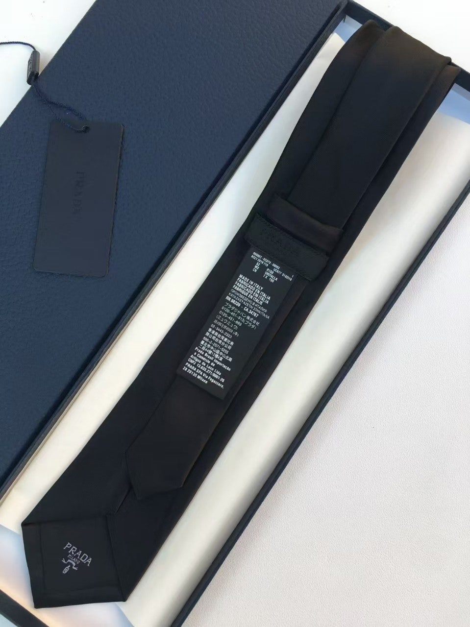 b_225Ud018svc2opo2tz777bo_48xg9.jpg b_225Ud018svc2opo2tz777bo_48xg9.jpg