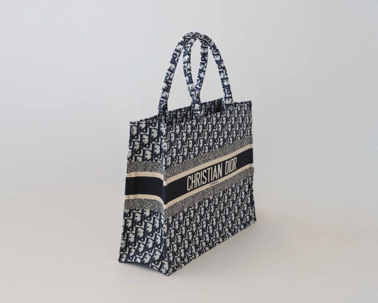 h_31hUd018svc14jplj7r22sb3_g9hfyp.jpg?type=e1920_std