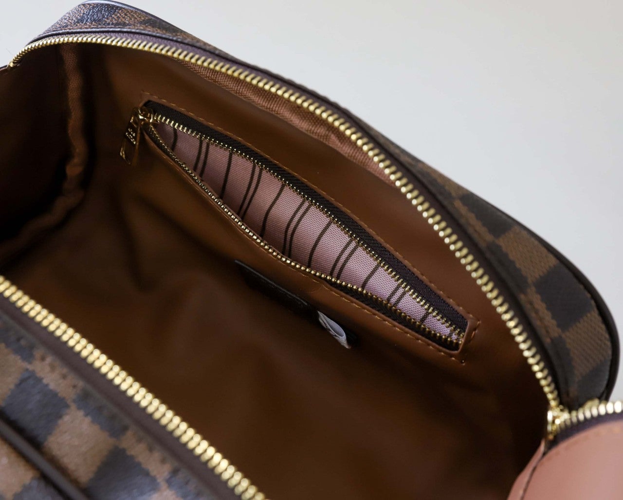 0_i19Ud018svchdypyeft5o8x_g9hfyp.jpg?type=e1920_std