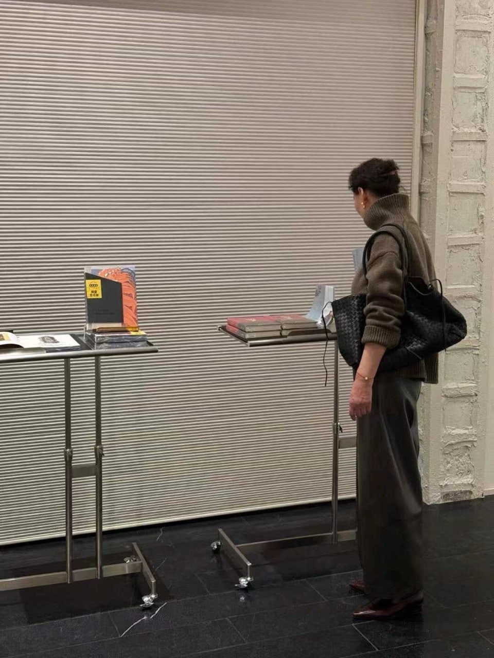 b_197Ud018svc1t17ljzu45pe2_snwgnf.jpg b_197Ud018svc1t17ljzu45pe2_snwgnf.jpg