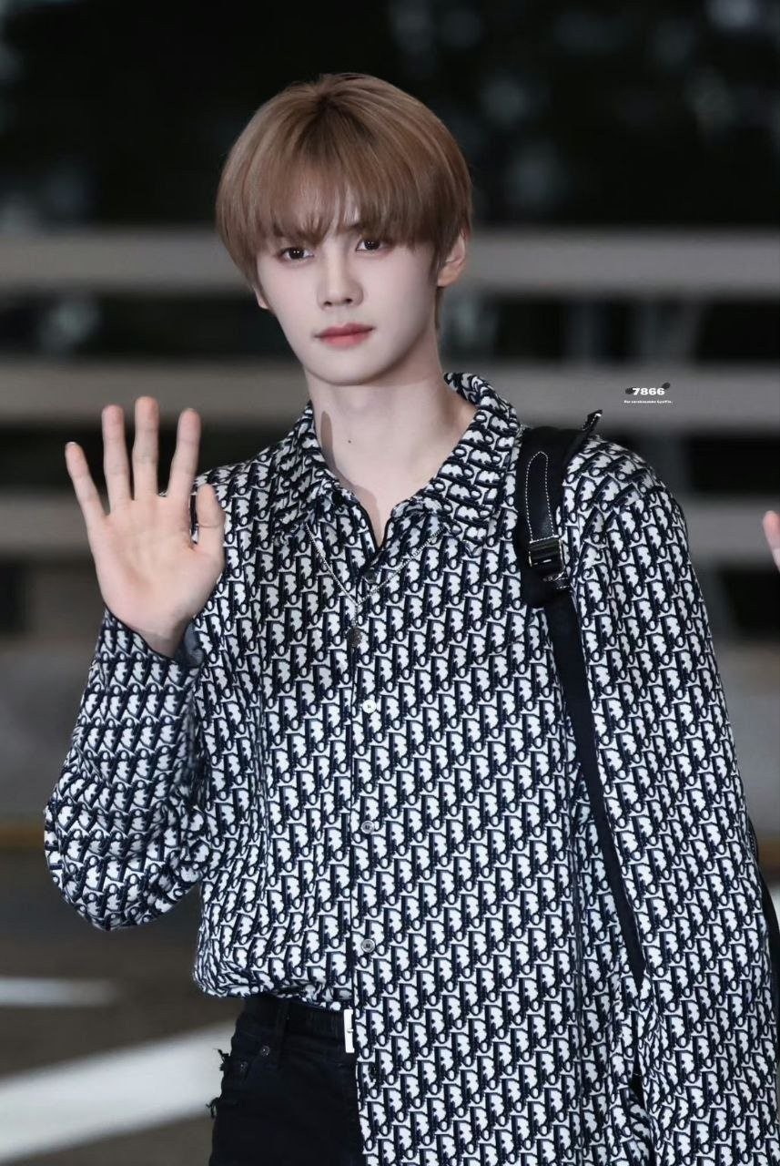 3_aecUd018svc6a63a4ku38rf_4144s3.jpg 3_aecUd018svc6a63a4ku38rf_4144s3.jpg