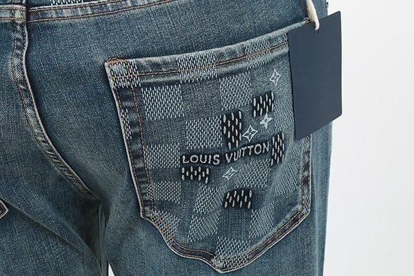 h_hdiUd018svcc31r10lb6kaz_4144s3.jpg h_hdiUd018svcc31r10lb6kaz_4144s3.jpg