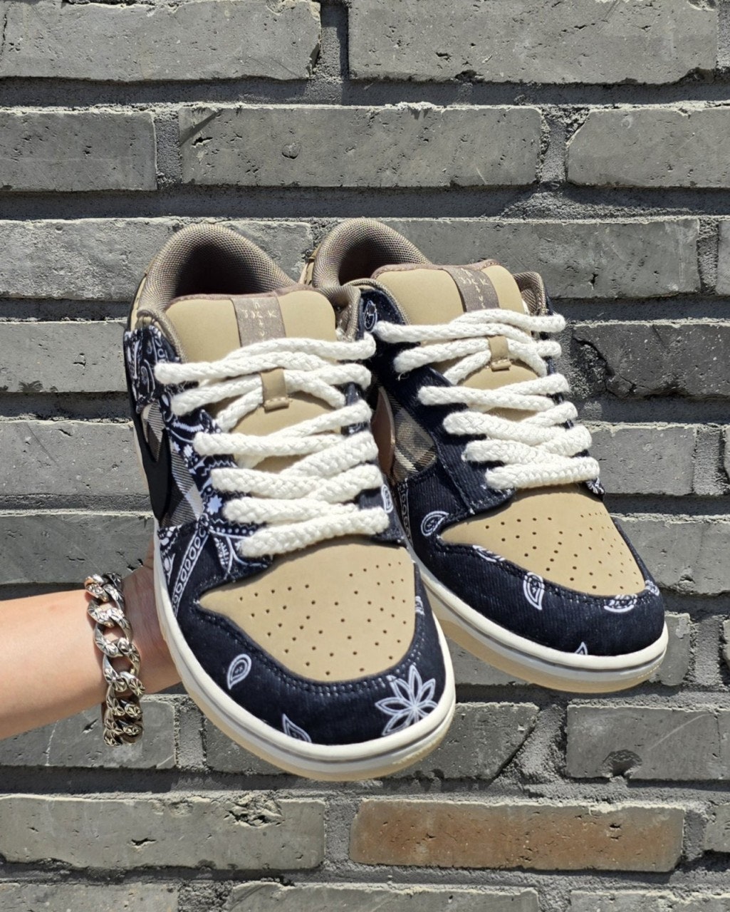 j_ii5Ud018svc1jh5uhv2qdwg4_413zjm.jpg j_ii5Ud018svc1jh5uhv2qdwg4_413zjm.jpg