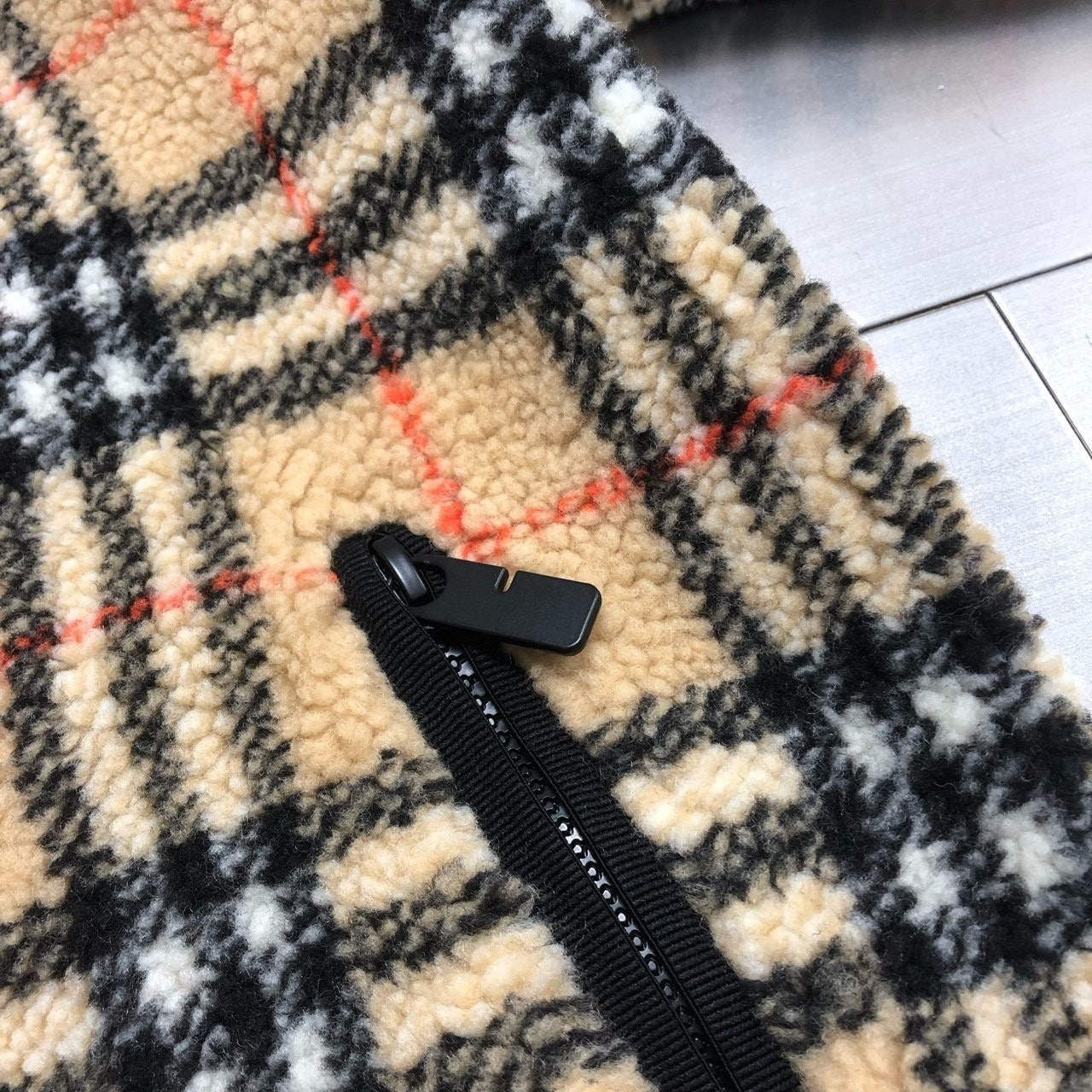 b_b19Ud018svc7q5ijwjkt64y_4144s3.jpg b_b19Ud018svc7q5ijwjkt64y_4144s3.jpg