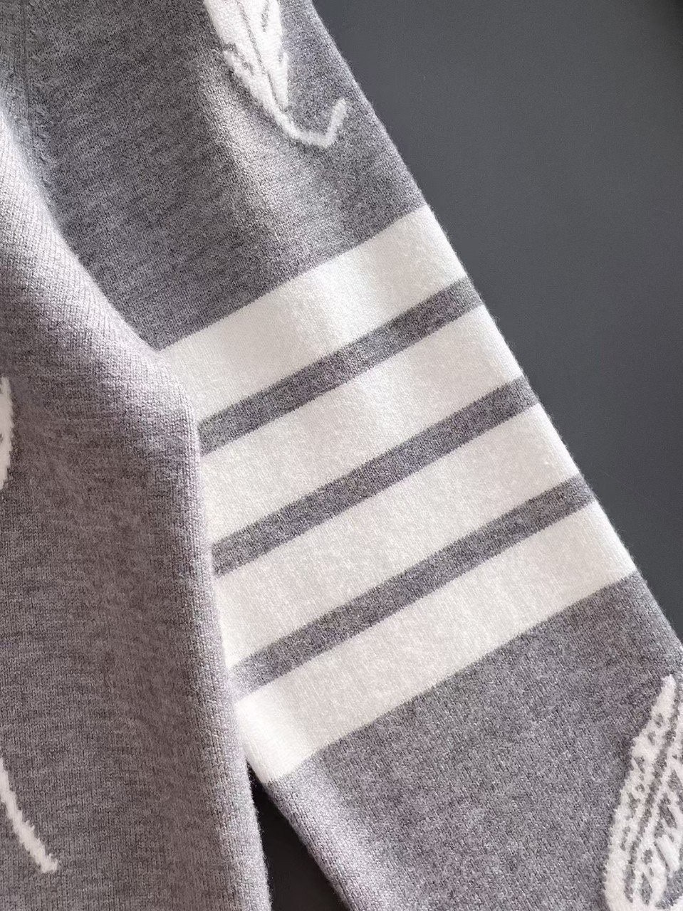 a_b40Ud018svciaf3u2guj0zo_4144s3.jpg a_b40Ud018svciaf3u2guj0zo_4144s3.jpg