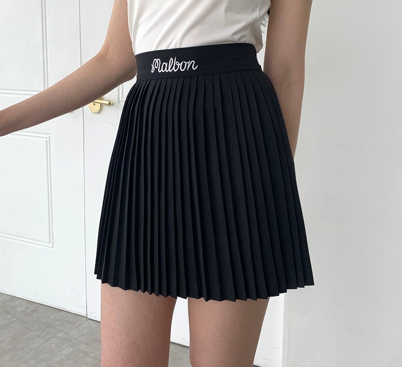 i_eajUd018svcno2cwarnvdqu_2li0y6.jpg?type=e1920_std