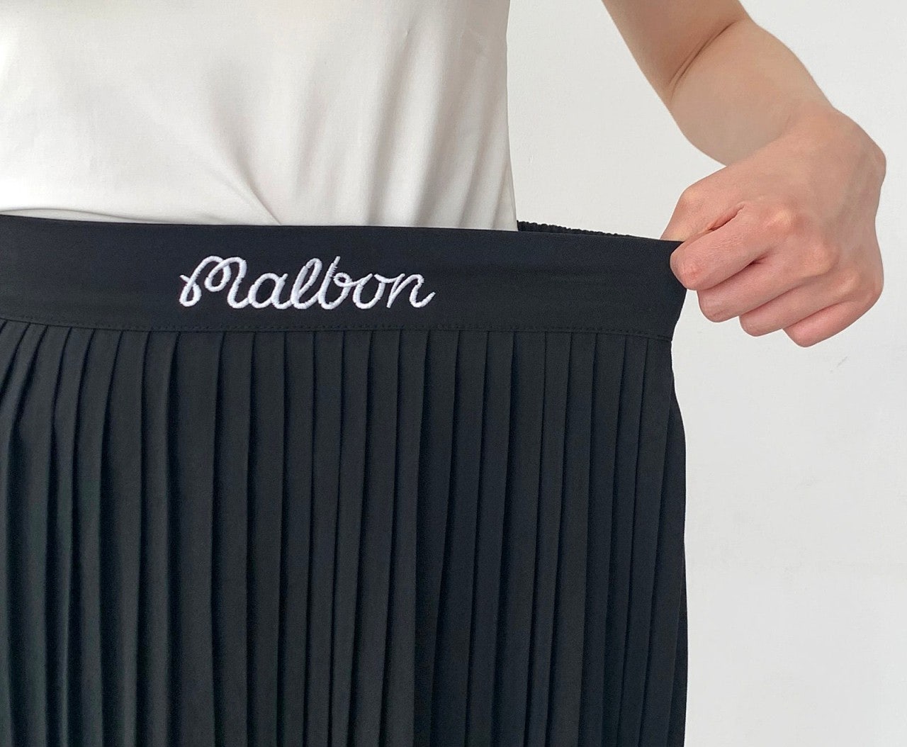 i_hajUd018svc19oqe0djptjy6_2li0y6.jpg?type=e1920_std