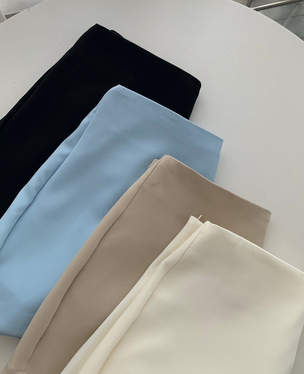 h_bajUd018svc1rg4y7yqsansv_2li0y6.jpg?type=e1920_std