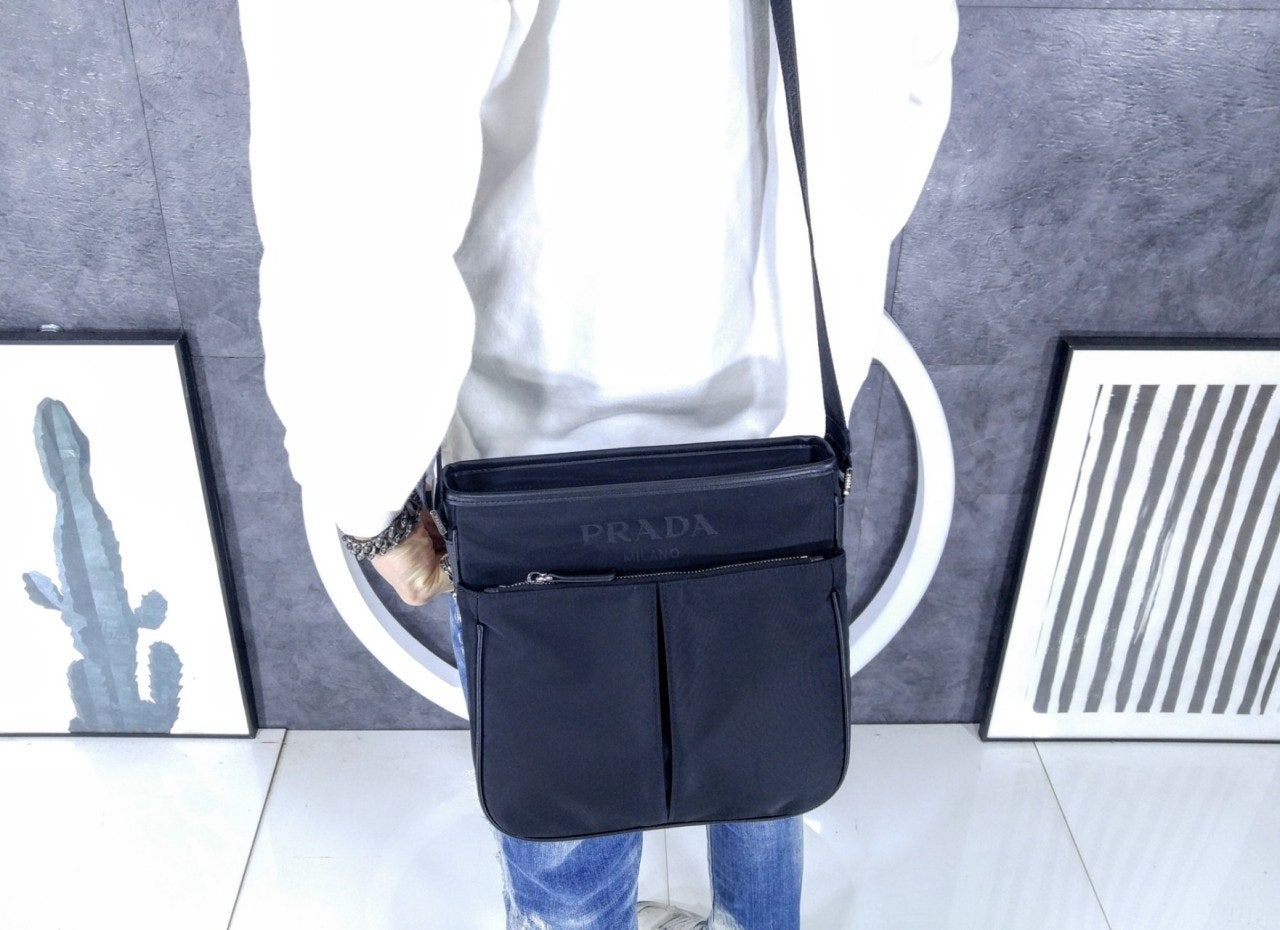 f_7f3Ud018svc1snj4gu168fc7_413zjm.jpg f_7f3Ud018svc1snj4gu168fc7_413zjm.jpg