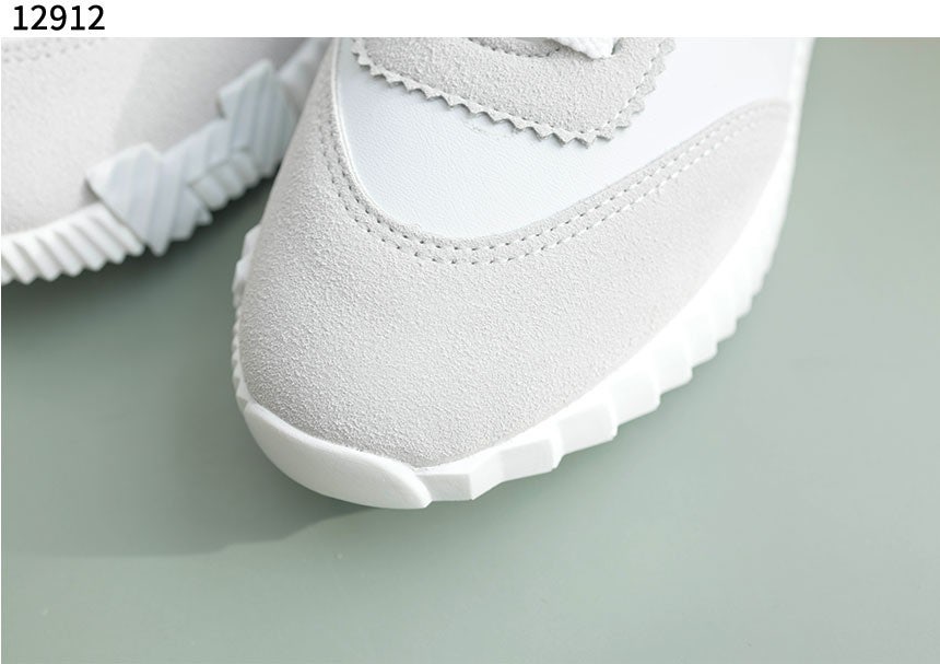 a_4a5Ud018svc1mtnlxpu1pczr_evzsoc.jpg a_4a5Ud018svc1mtnlxpu1pczr_evzsoc.jpg