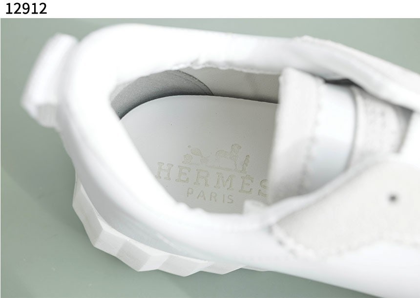 a_da5Ud018svc18cjhv27hjzvt_evzsoc.jpg a_da5Ud018svc18cjhv27hjzvt_evzsoc.jpg