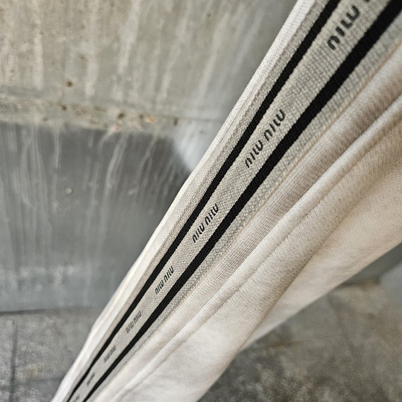 e_jigUd018svc17liwsod3ho5d_4144s3.jpg e_jigUd018svc17liwsod3ho5d_4144s3.jpg