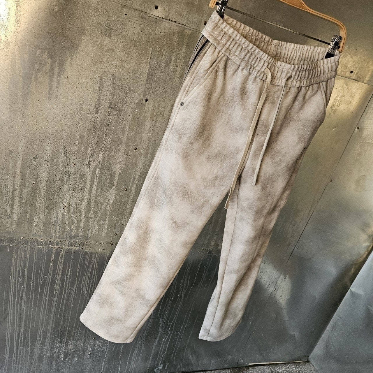 e_4igUd018svc1wcf66bvleqq6_4144s3.jpg e_4igUd018svc1wcf66bvleqq6_4144s3.jpg