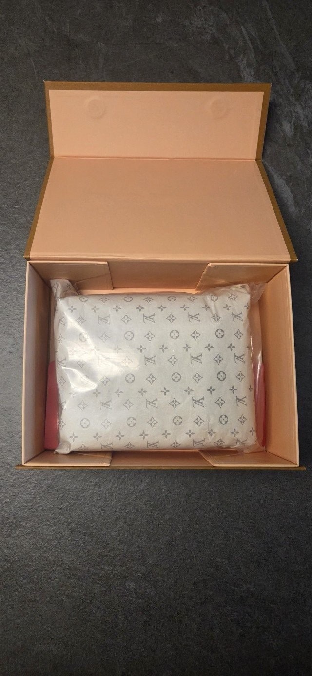 e_hijUd018svc1btgt40dx531w_413zjm.jpg e_hijUd018svc1btgt40dx531w_413zjm.jpg