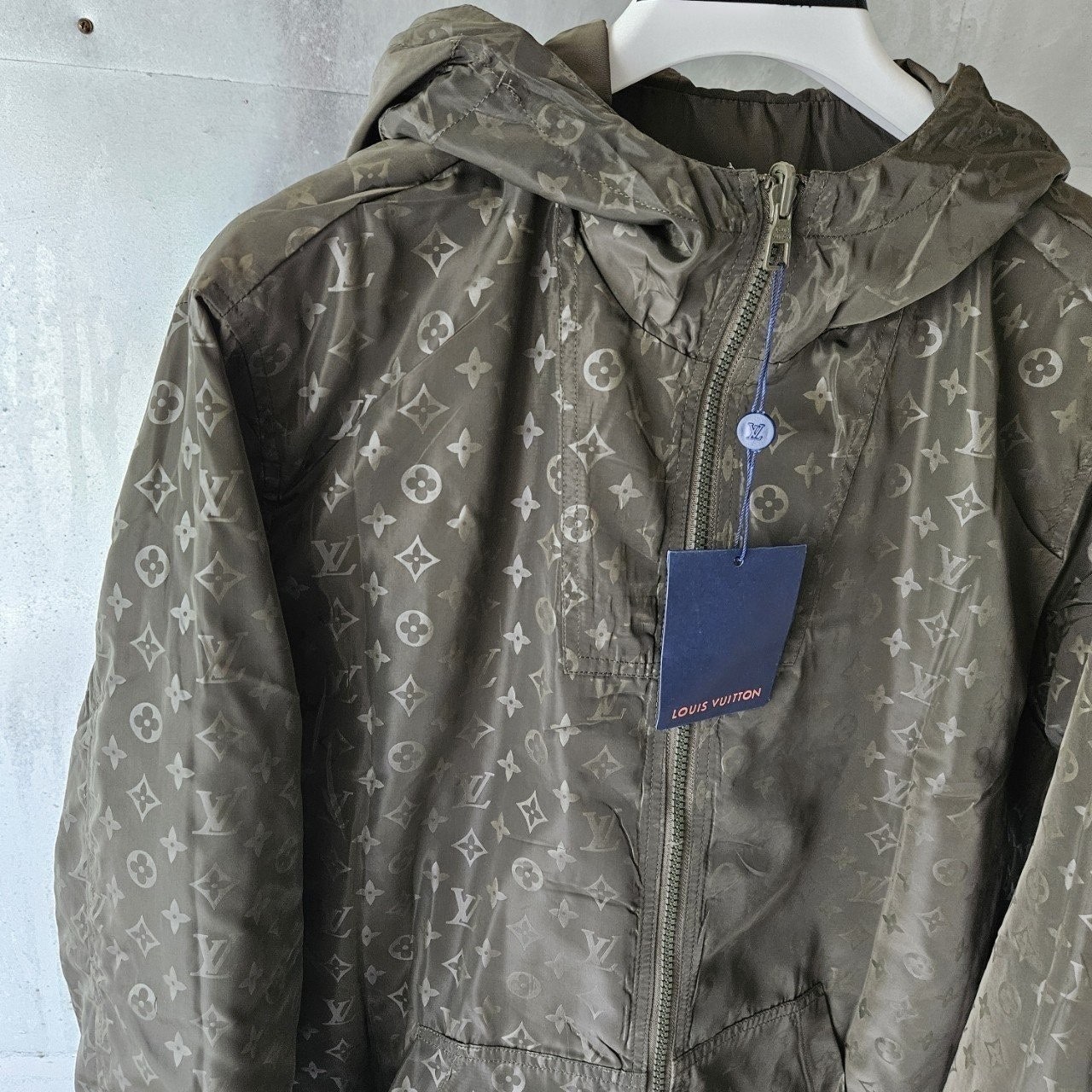 f_cijUd018svc1hwohopv4yti5_4144s3.jpg f_cijUd018svc1hwohopv4yti5_4144s3.jpg