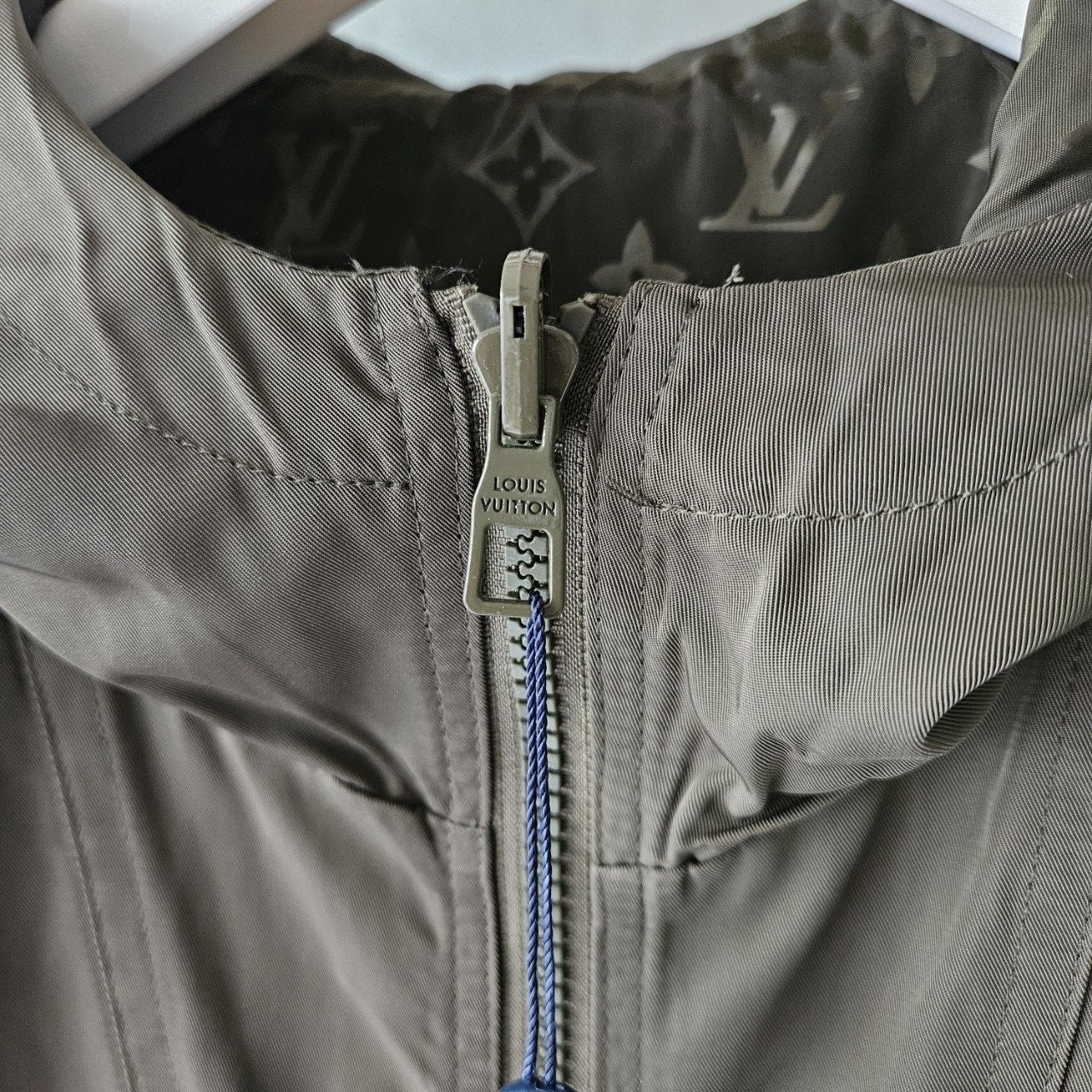 f_iijUd018svc1ep6f1cle4vyu_4144s3.jpg f_iijUd018svc1ep6f1cle4vyu_4144s3.jpg