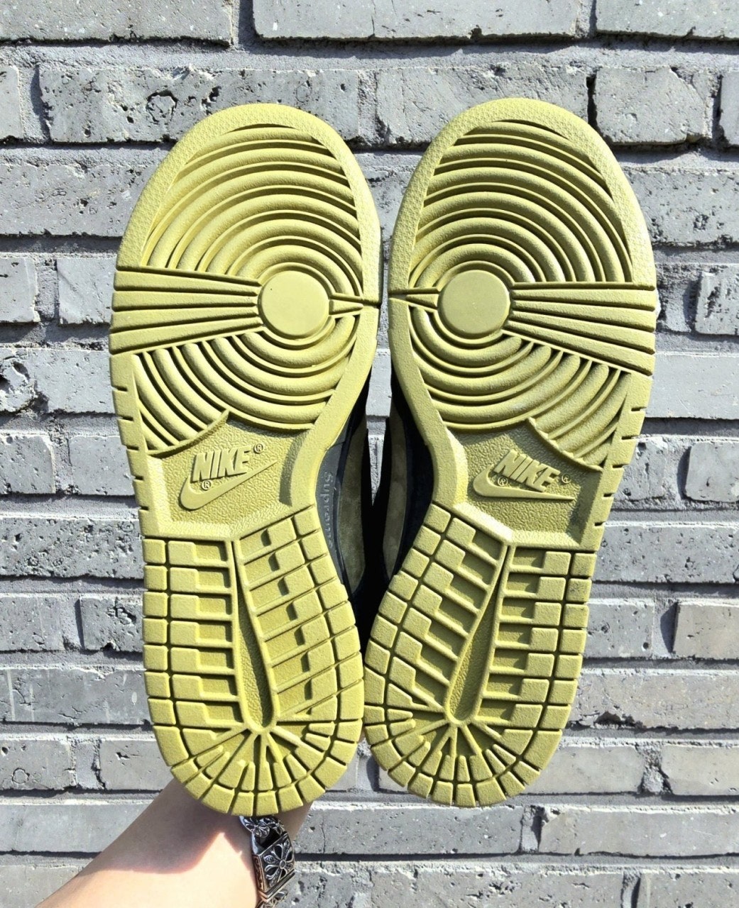 2_j46Ud018svcfcse912xu15v_413zjm.jpg 2_j46Ud018svcfcse912xu15v_413zjm.jpg