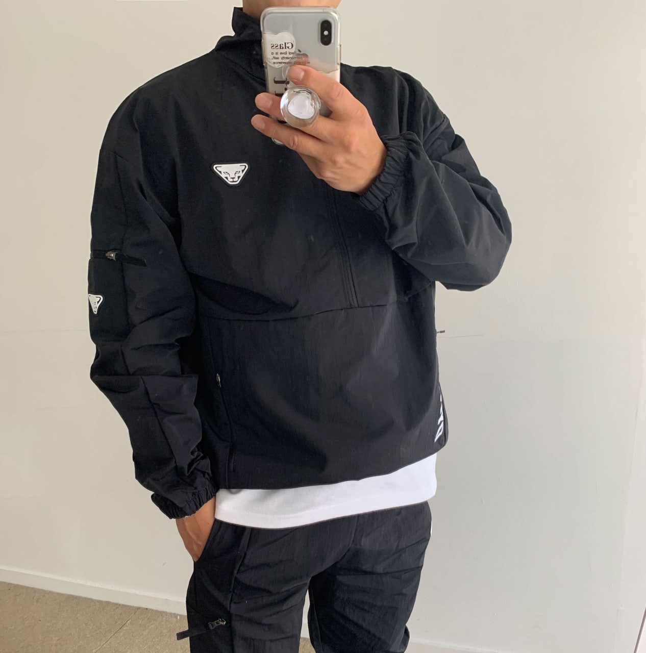 0_699Ud018svc1oyhmucucsh7s_2li0y6.jpg?type=e1920_std