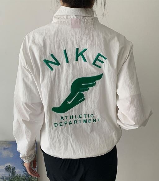 c_89aUd018svczxziq4o26x9r_2li0y6.jpg?type=e1920_std