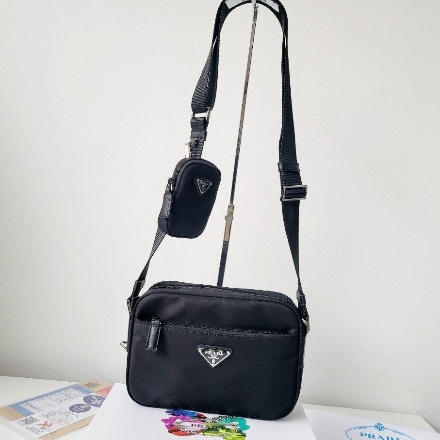 j_694Ud018svc1kczmvzyr00pe_413zjm.jpg j_694Ud018svc1kczmvzyr00pe_413zjm.jpg