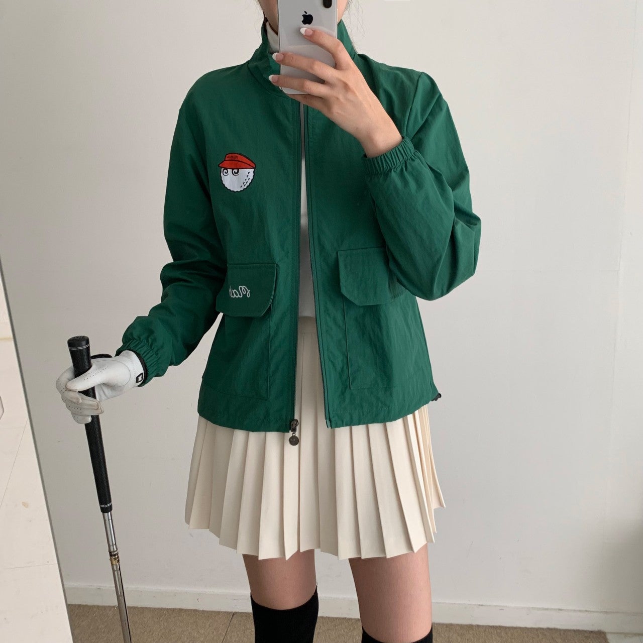 4_09aUd018svcy5bl70xz0ia5_2li0y6.jpg?type=e1920_std