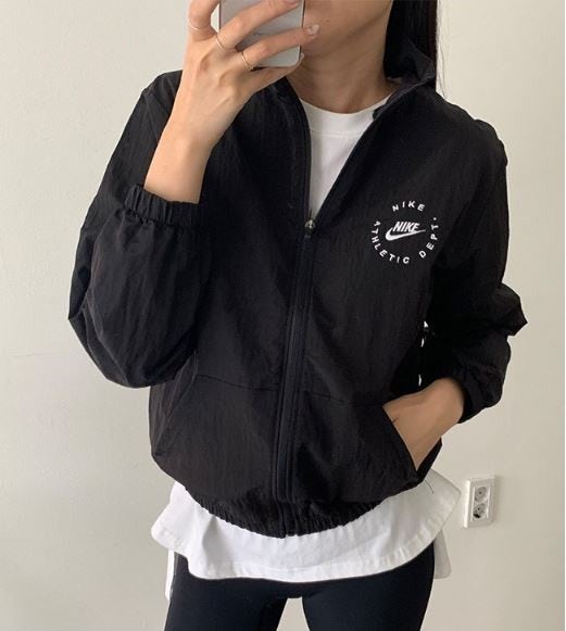 b_j9aUd018svc1p8lhqc20vyjf_2li0y6.jpg?type=e1920_std