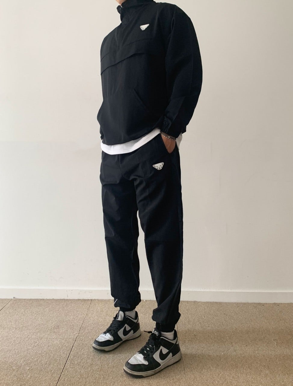 j_298Ud018svc1wv5bbwja2xdq_2li0y6.jpg?type=e1920_std