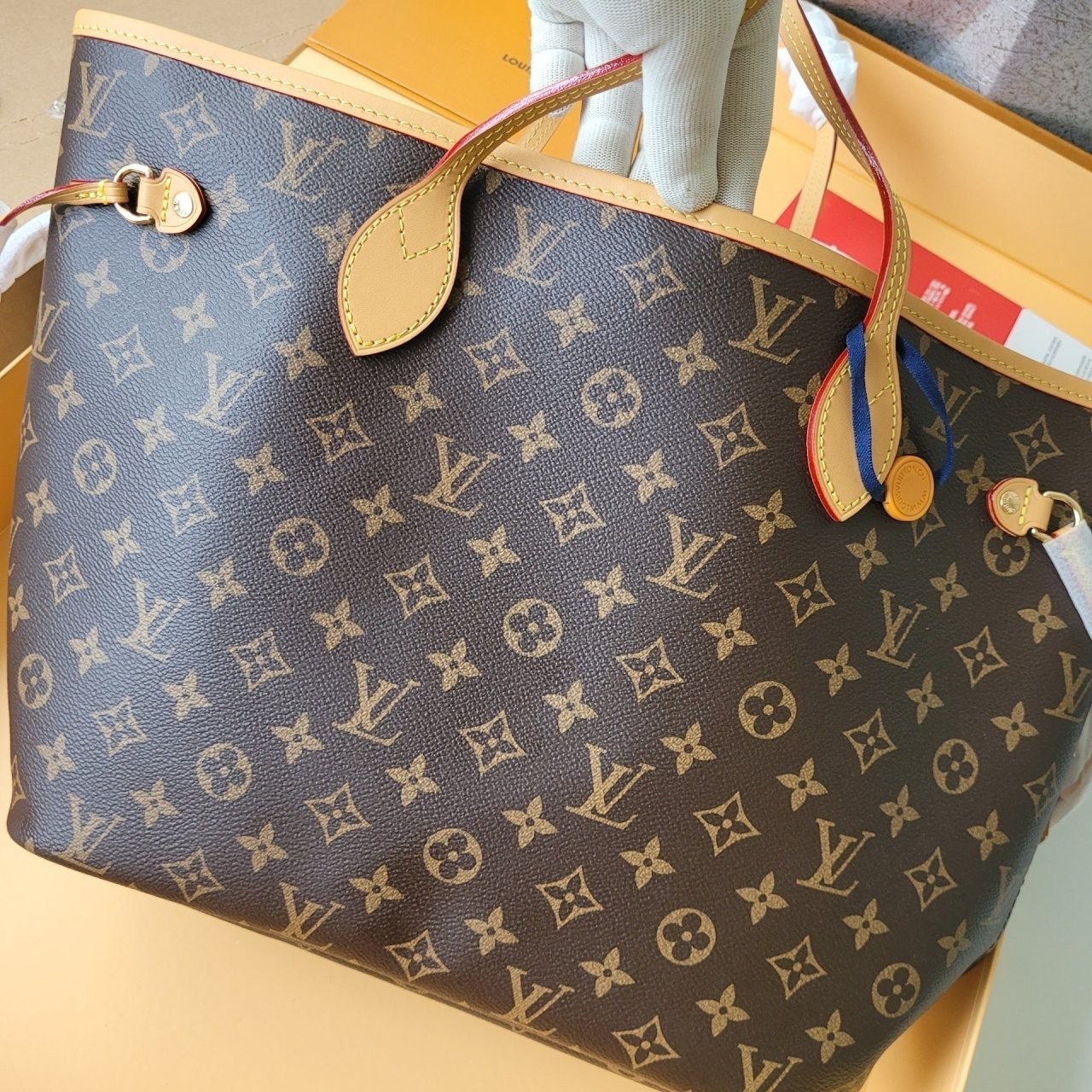 f_d9bUd018svcq7r9mmnjv5yq_413zjm.jpg f_d9bUd018svcq7r9mmnjv5yq_413zjm.jpg