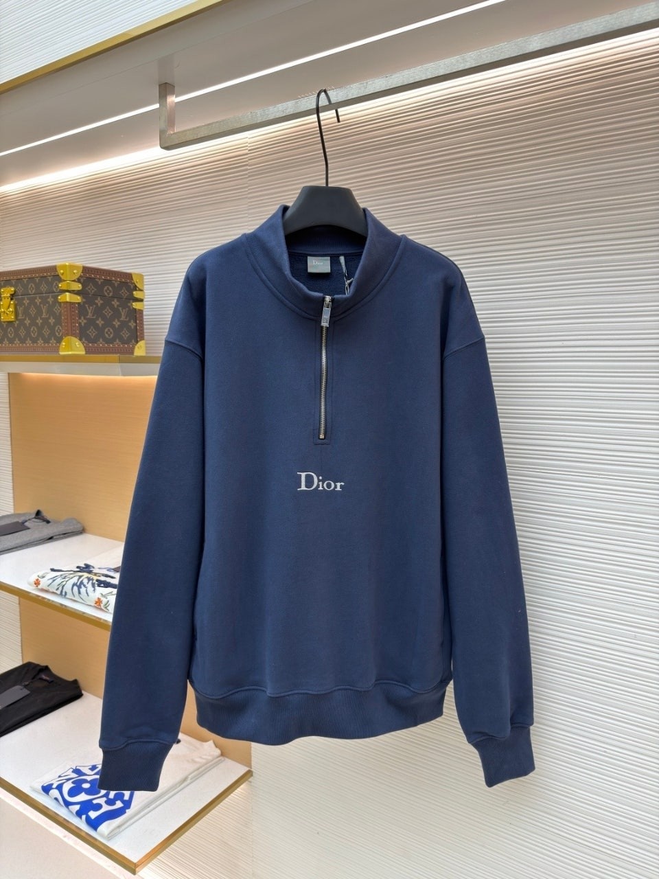 8_174Ud018svc64bodf3vfldq_uebtiq.jpg 8_174Ud018svc64bodf3vfldq_uebtiq.jpg