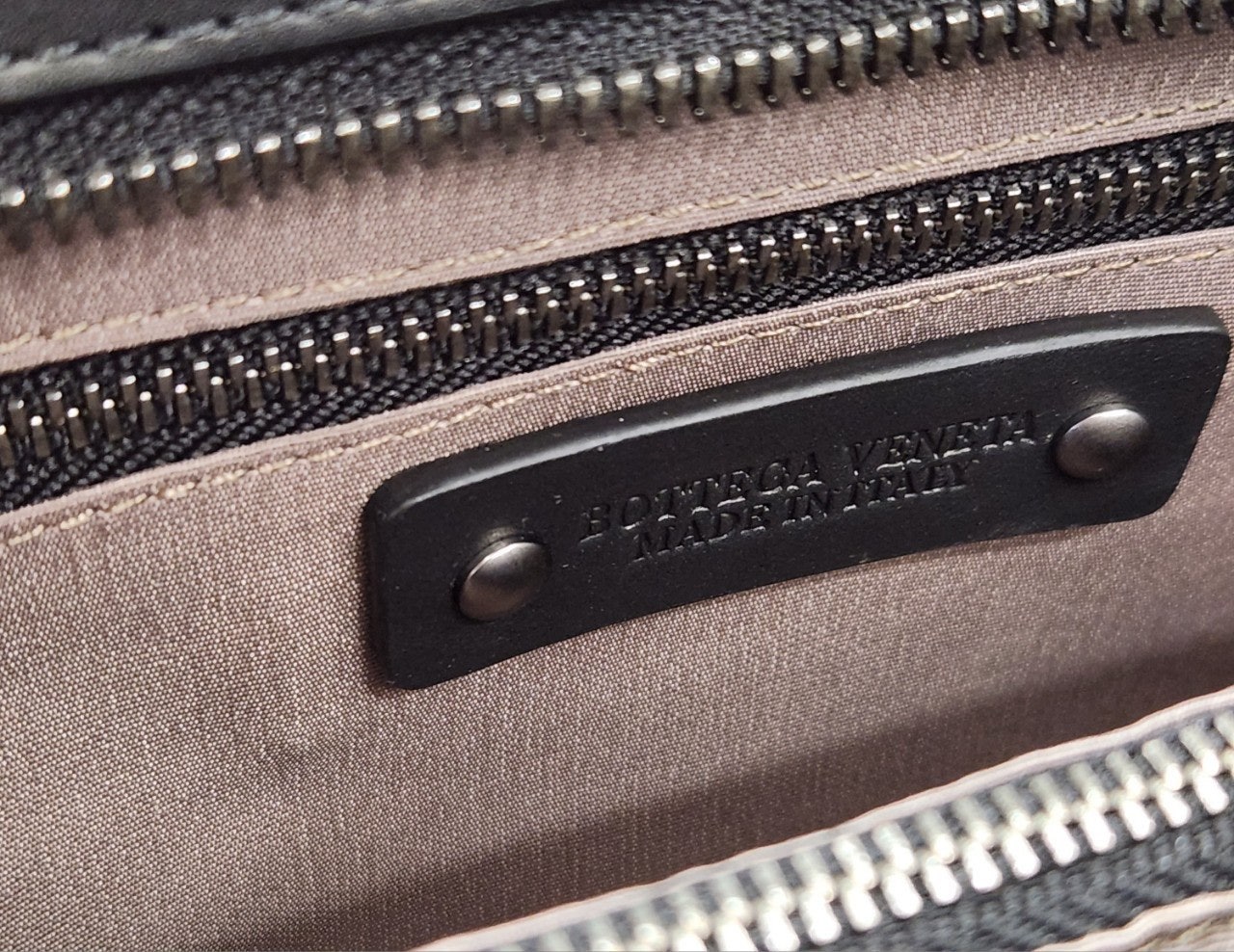 8_802Ud018svcrv6yygxc3ket_uebtiq.jpg 8_802Ud018svcrv6yygxc3ket_uebtiq.jpg