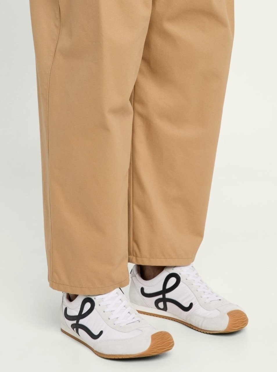 h_e3dUd018svc1658elj5vfopm_uebtiq.jpg h_e3dUd018svc1658elj5vfopm_uebtiq.jpg