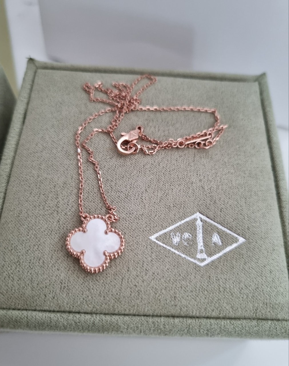 1_92jUd018svcwgdpmryp52p3_a7ff1p.jpg 1_92jUd018svcwgdpmryp52p3_a7ff1p.jpg