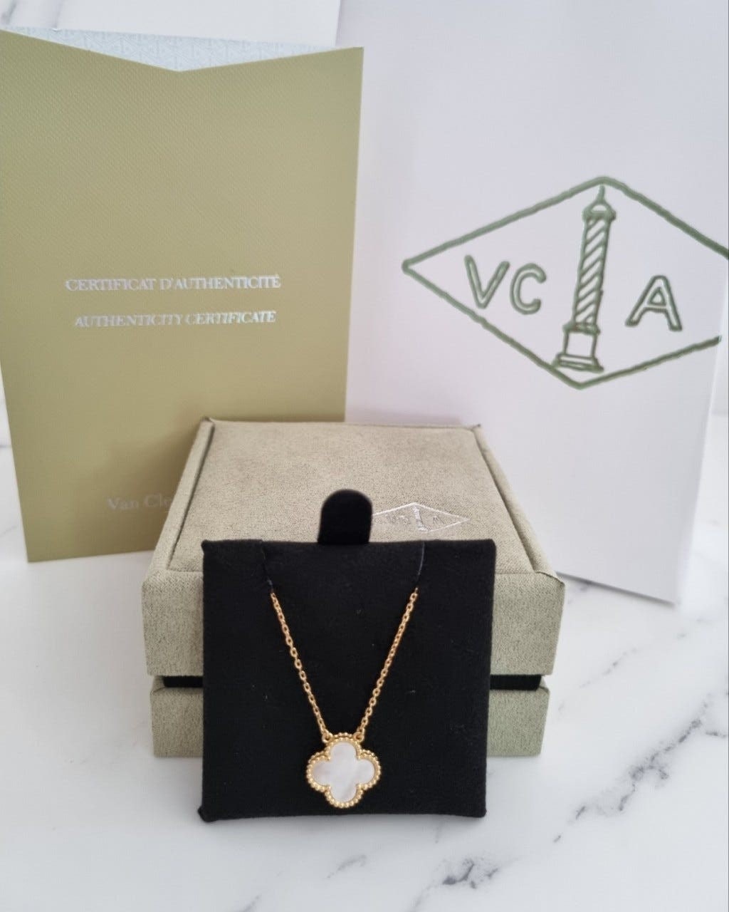 1_22jUd018svc1uqriwbe72as8_a7ff1p.jpg 1_22jUd018svc1uqriwbe72as8_a7ff1p.jpg