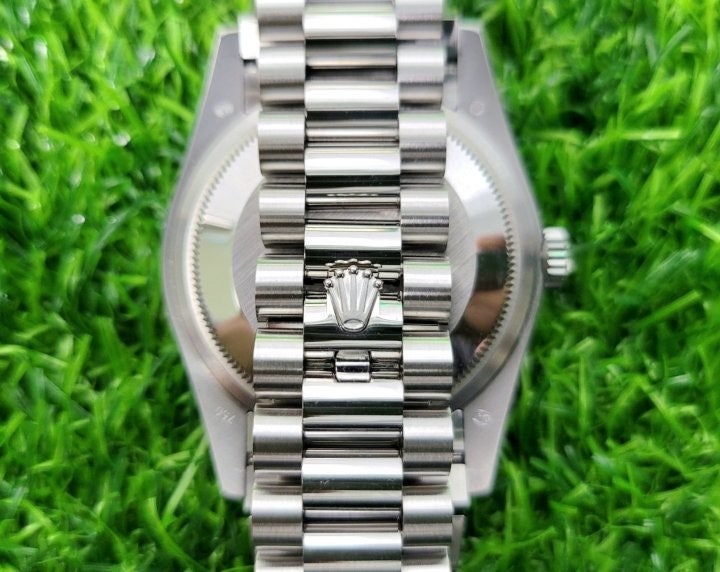 0_bgbUd018svcxnuh6eew35d3_tzn7c2.jpg 0_bgbUd018svcxnuh6eew35d3_tzn7c2.jpg