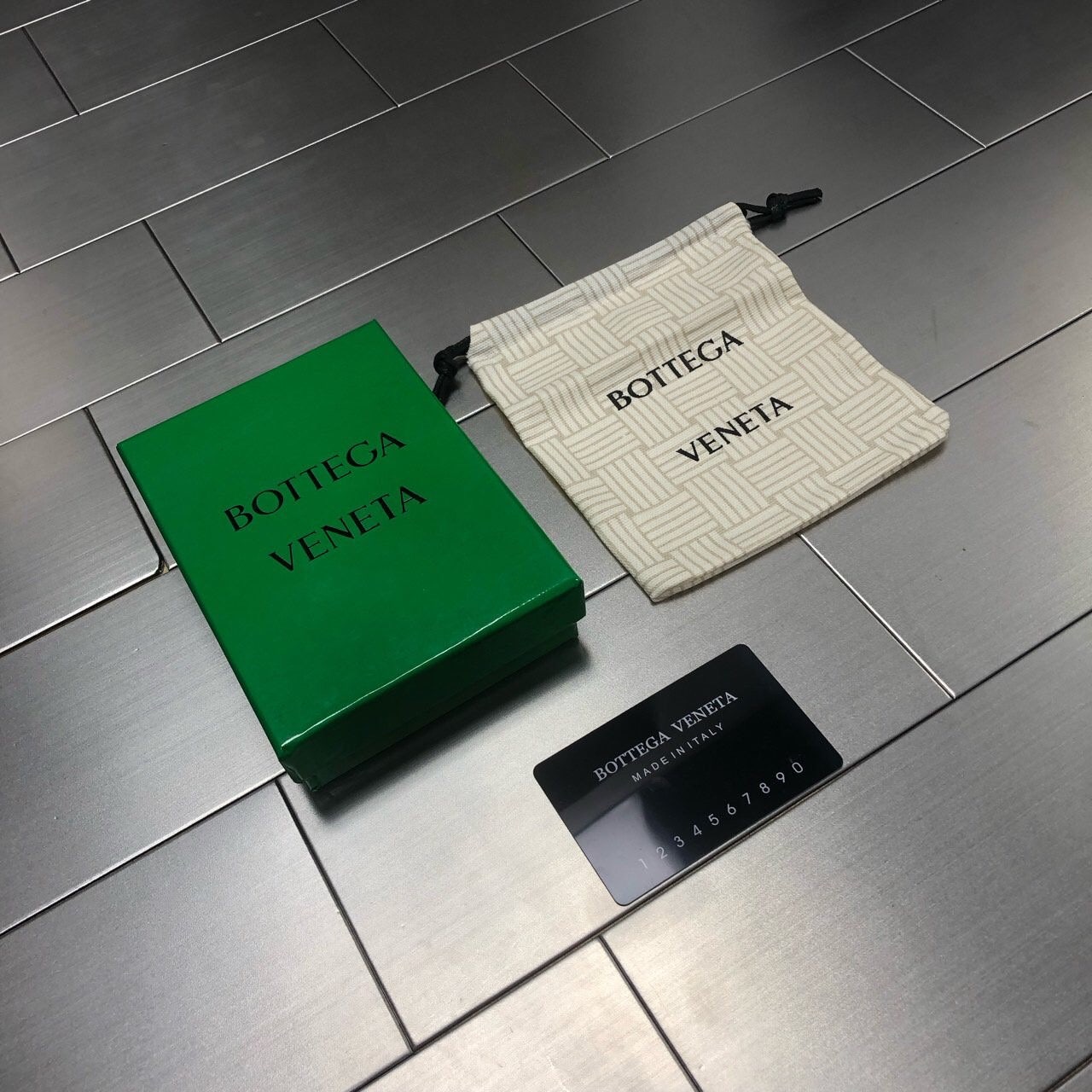 i_734Ud018svc18un988hq7096_t680eo.jpg i_734Ud018svc18un988hq7096_t680eo.jpg