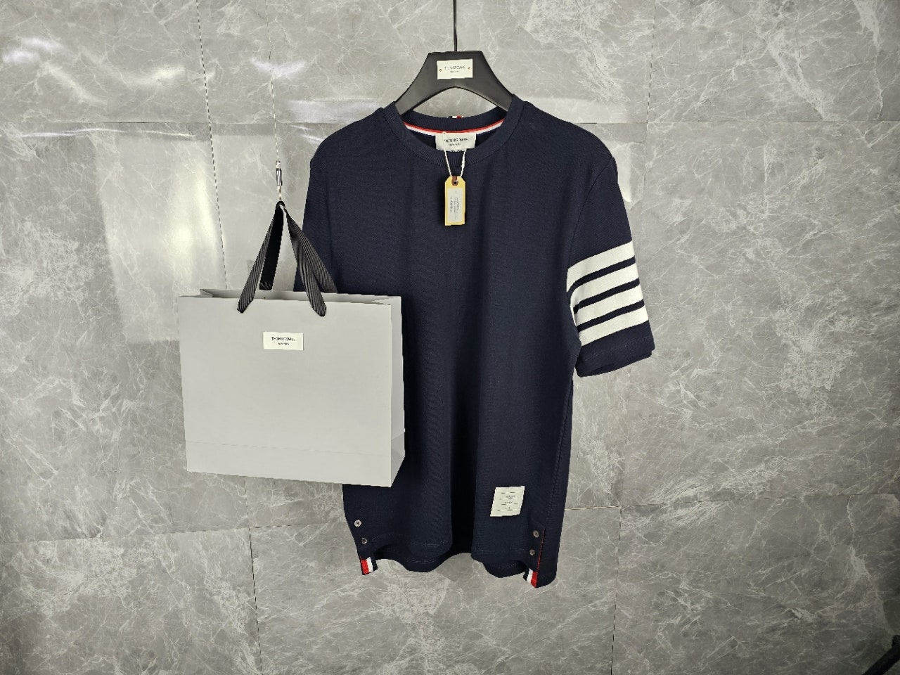 9_106Ud018svc1lyu1vvuq1gnz_snwgnf.jpg 9_106Ud018svc1lyu1vvuq1gnz_snwgnf.jpg