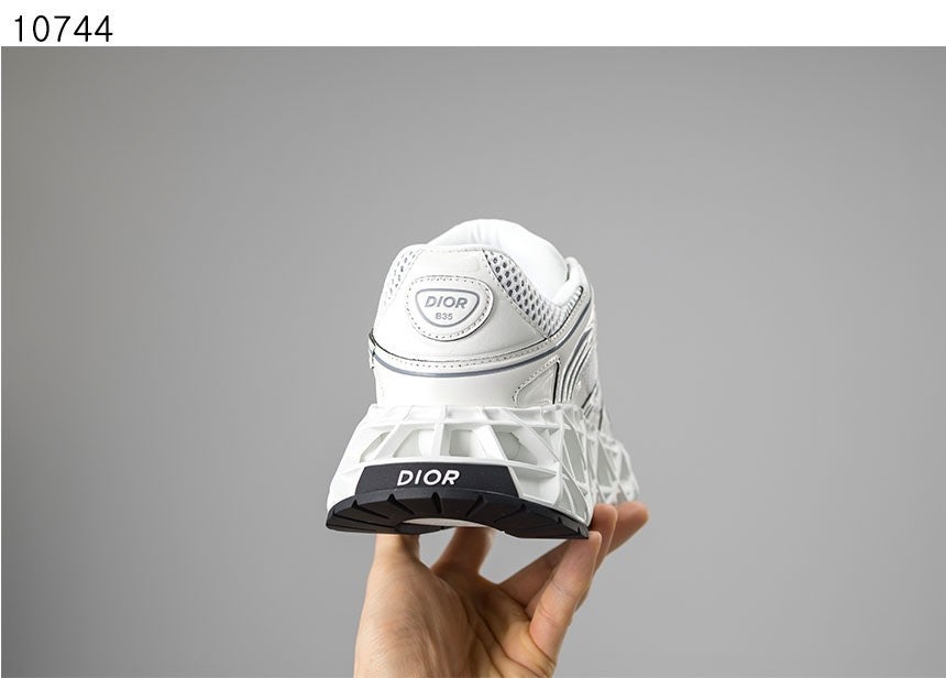 h_2jgUd018svc19tm0tku0b9gl_evzsoc.jpg h_2jgUd018svc19tm0tku0b9gl_evzsoc.jpg