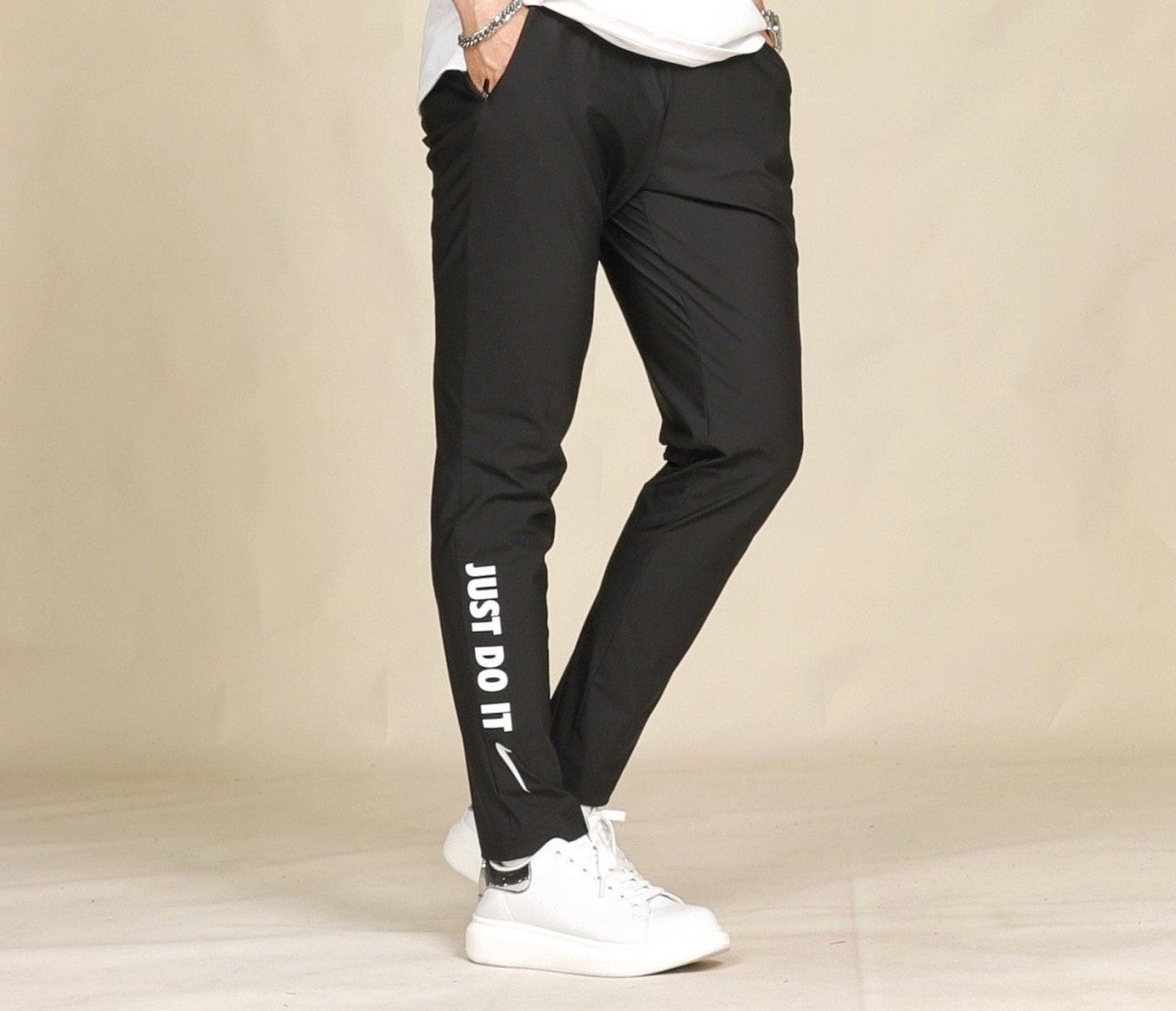 8_bcbUd018svc1eo1ql6up3t4r_uebtiq.jpg 8_bcbUd018svc1eo1ql6up3t4r_uebtiq.jpg