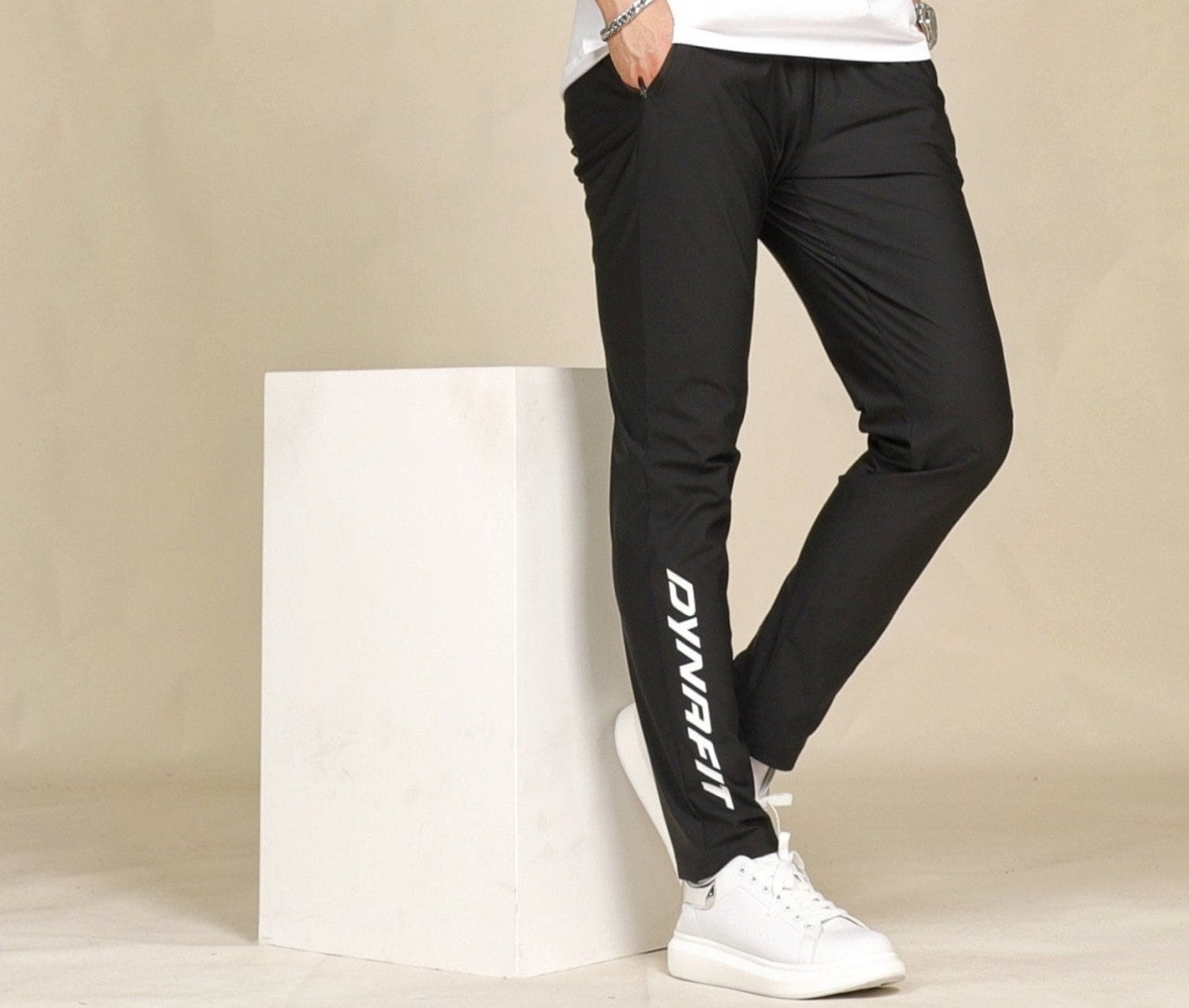 h_hcbUd018svcc8k740s1e9h3_uebtiq.jpg h_hcbUd018svcc8k740s1e9h3_uebtiq.jpg