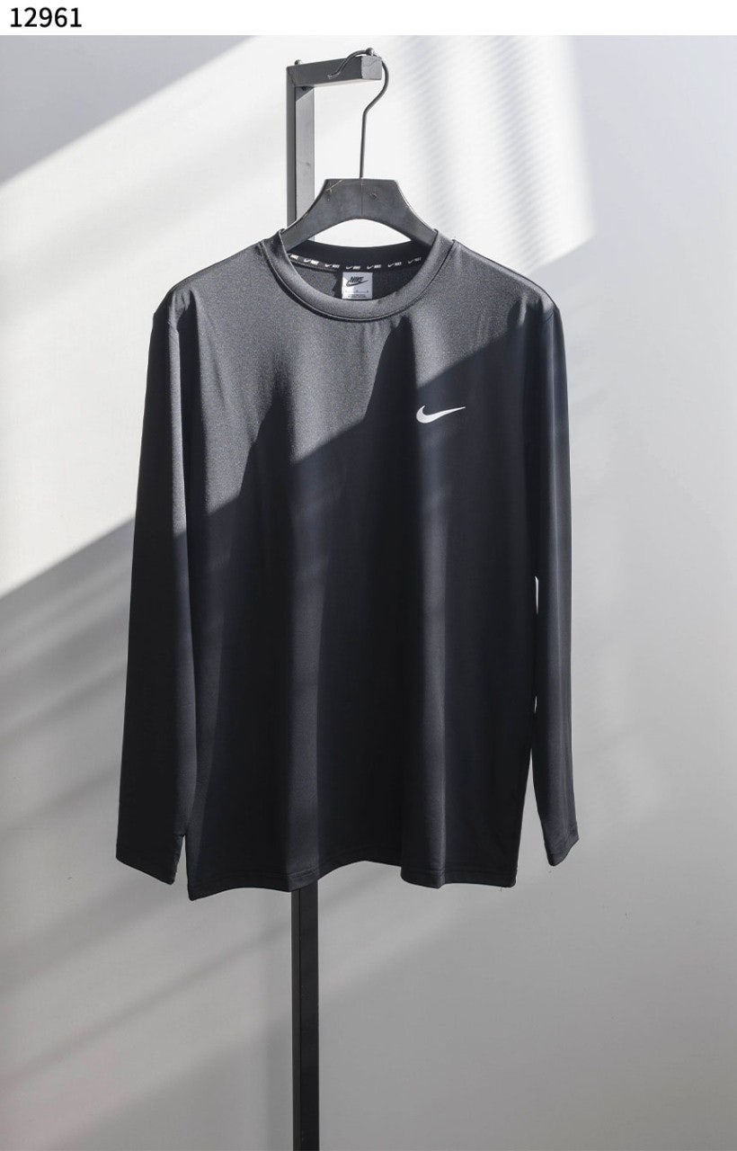 7_daiUd018svc4922aiiobb6u_evzsoc.jpg 7_daiUd018svc4922aiiobb6u_evzsoc.jpg