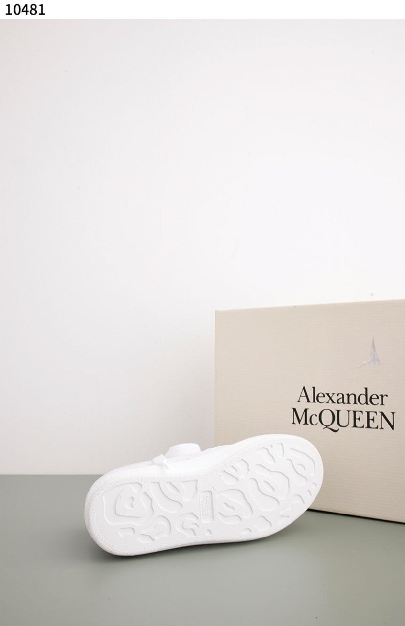 d_f7jUd018svc6dgkj4331a7d_evzsoc.jpg d_f7jUd018svc6dgkj4331a7d_evzsoc.jpg