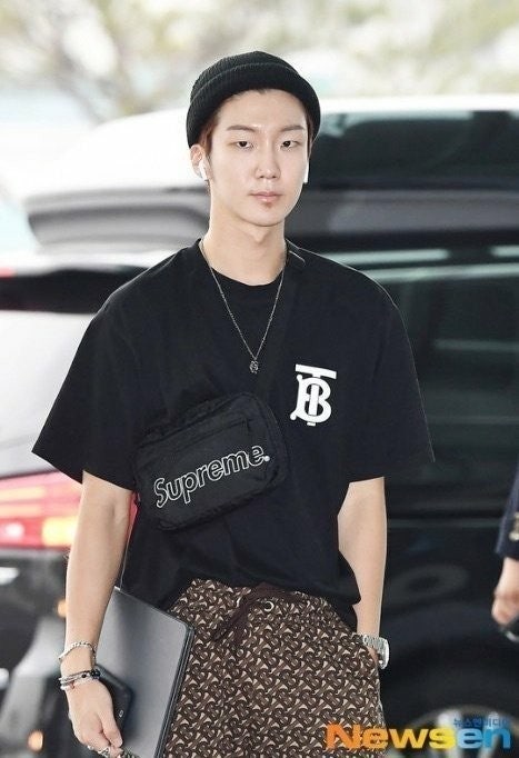 0_fj1Ud018svc51lpw4z2prkr_uebtiq.jpg 0_fj1Ud018svc51lpw4z2prkr_uebtiq.jpg