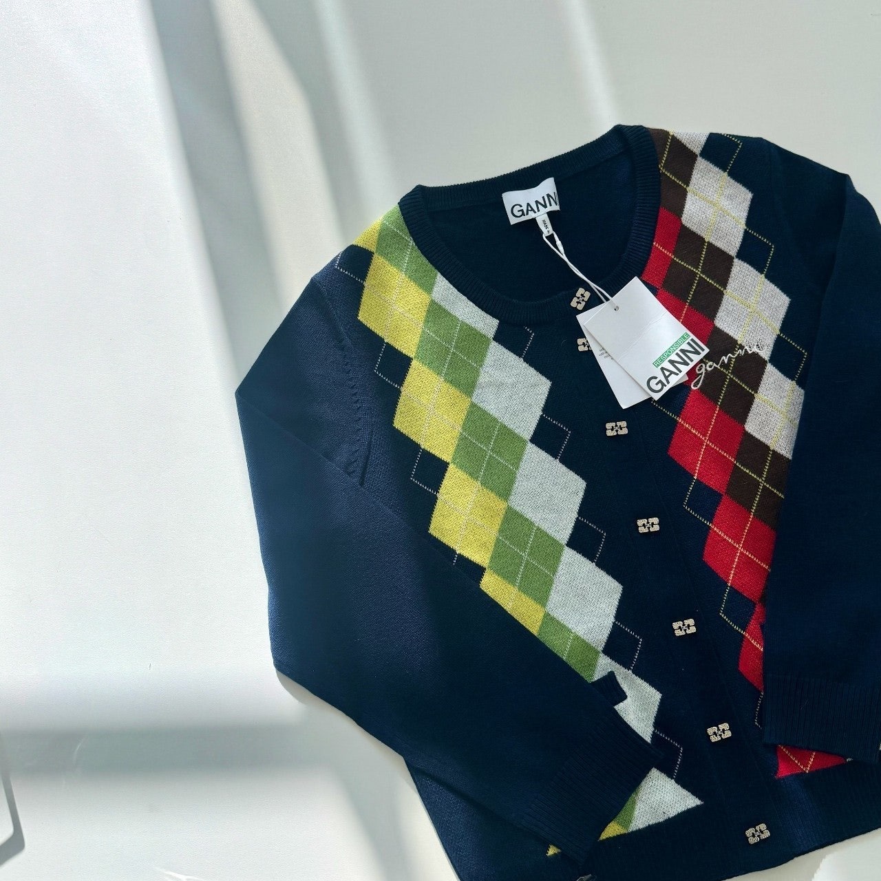 a_beiUd018svcd6woqgisq61u_a7ff1p.jpg a_beiUd018svcd6woqgisq61u_a7ff1p.jpg