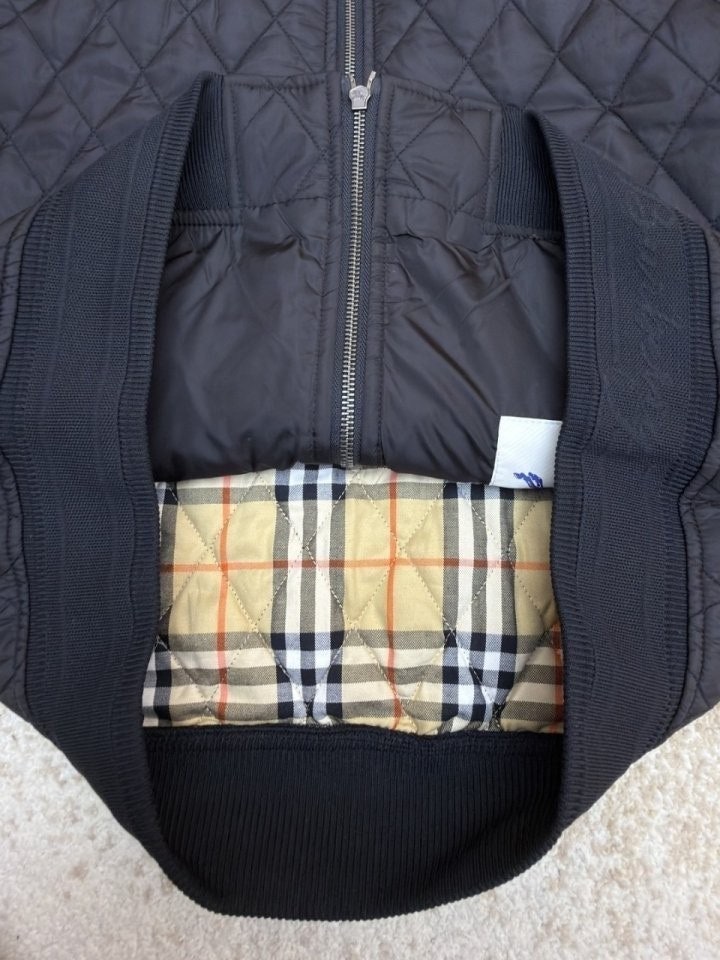 3_cidUd018svc147z7dvznbi92_uebtiq.jpg 3_cidUd018svc147z7dvznbi92_uebtiq.jpg