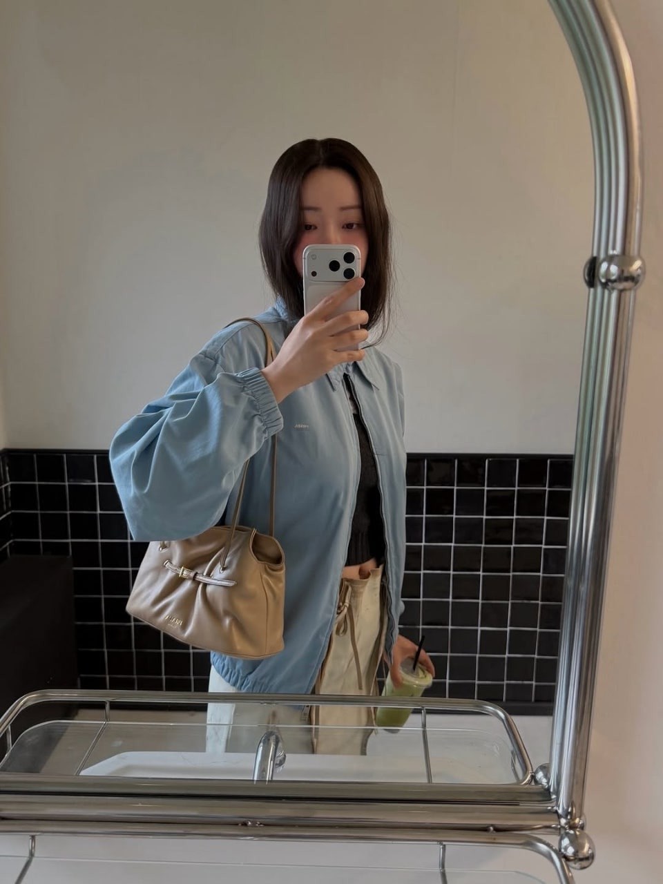 5_6eaUd018svc1gn7wbfqsaxn8_a7ff1p.jpg 5_6eaUd018svc1gn7wbfqsaxn8_a7ff1p.jpg