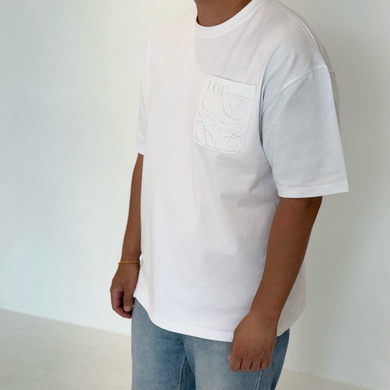 2_jhcUd018svc13d34224d8w7k_uebtiq.jpg 2_jhcUd018svc13d34224d8w7k_uebtiq.jpg