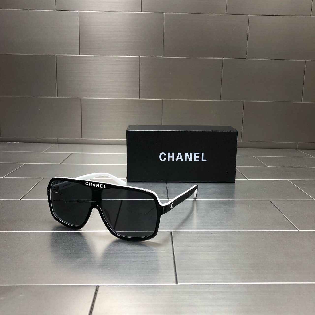 j_9d4Ud018svclbwvmdv9xkbq_t680eo.jpg j_9d4Ud018svclbwvmdv9xkbq_t680eo.jpg