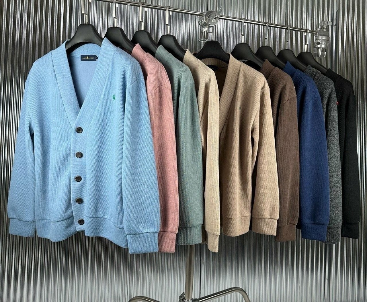 4_807Ud018svc11vo73gx79taw_4144s3.jpg 4_807Ud018svc11vo73gx79taw_4144s3.jpg